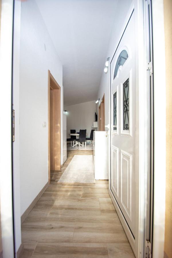 Appartement Lana à Prčanj Extérieur photo